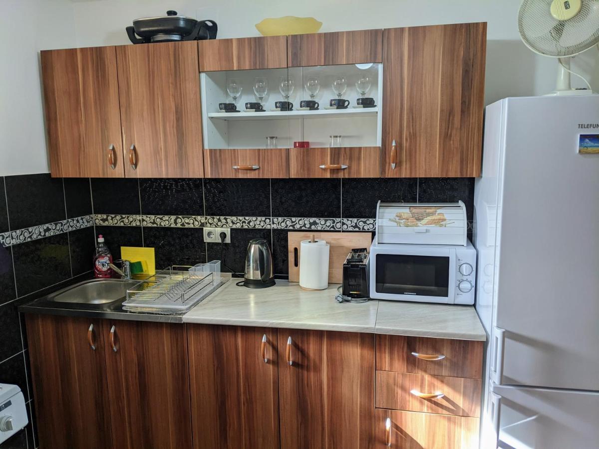 Apartmani Hrastik บีฮัช ภายนอก รูปภาพ