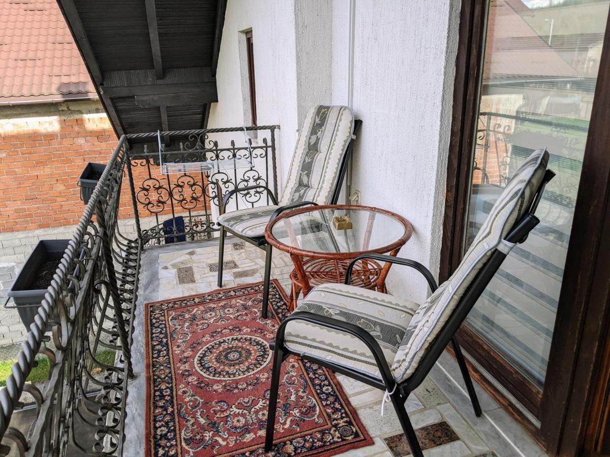 Apartmani Hrastik บีฮัช ภายนอก รูปภาพ